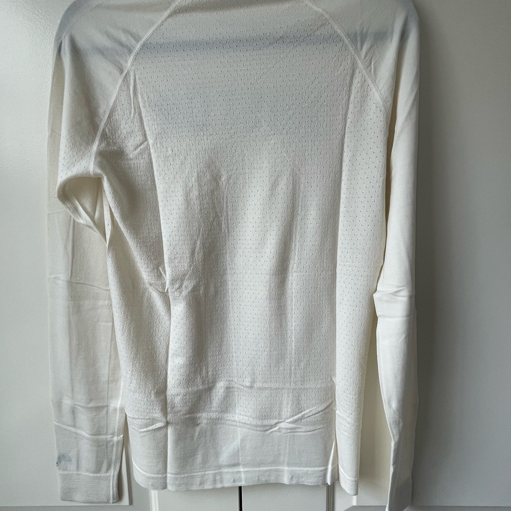 Tracksmith Brighton Base Layer - Boston Marathon - Ivory - Size M - NEVER WORN - Picture 5 of 6